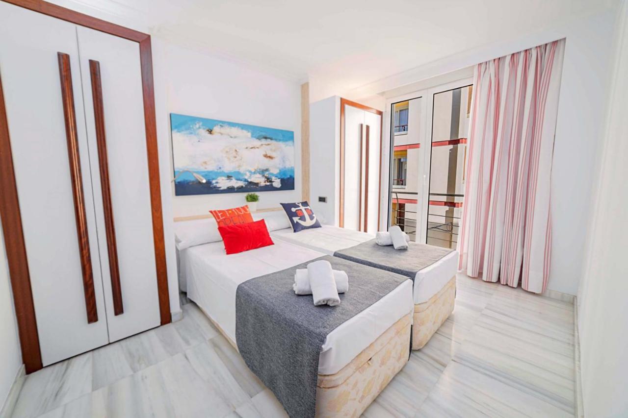 Natalia Beach By Sealand Villas ปอร์ต เด โปเญนซา ภายนอก รูปภาพ